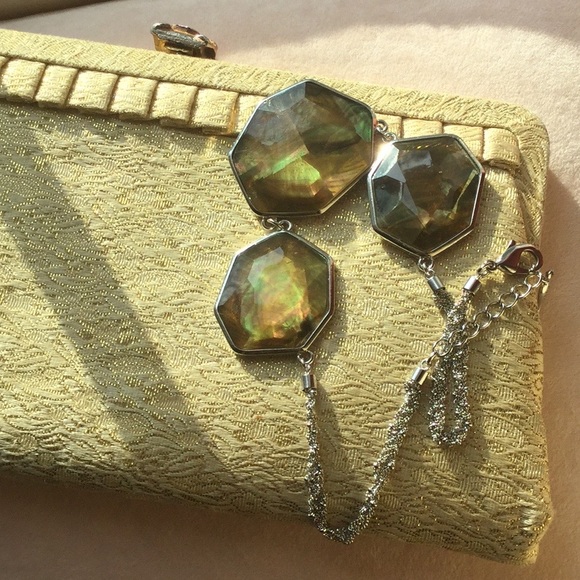 C+I Ocean Lace Statement Necklace - Picture 4 of 4